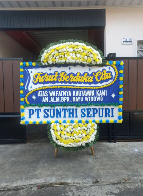 Papan Bunga Duka di Tutulo